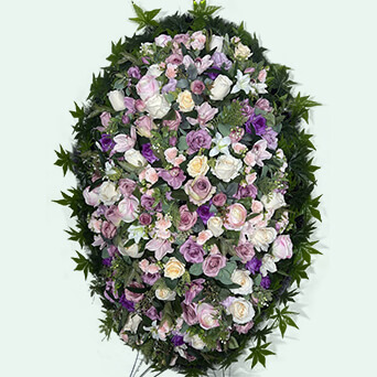 Венок из искусственных цветов